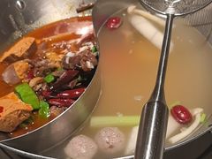 -左庭右院鲜牛肉火锅(金山万达店)