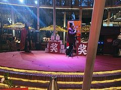 -二荆条·城市森林火锅旗舰店