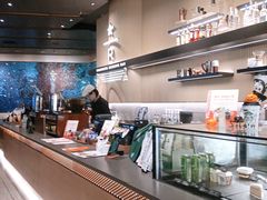 -星巴克臻选(上海合生汇1F店)