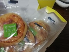 -绿姿鲜奶烘焙(新城花园店)
