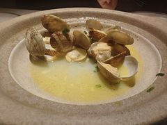 -鸣记脆皮烤鱼·海鲜烤鱼(三八广场店)