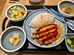 -大食代美食广场(上海中心店)