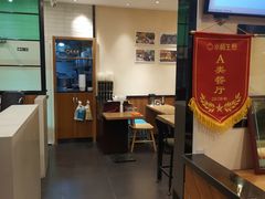 -小杨生煎(金山百联购物中心3楼店)