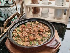 -品海楼·大连海胆锅贴馆(东港店)