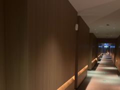-涨巢·潮玩水疗局