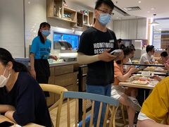 -满记甜品(巴黎春天宝山店)