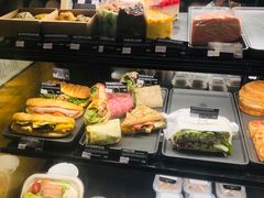 -星巴克(广州百信广场东区店)
