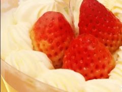 春樱草莓蛋糕-星巴克臻选(深圳卓悦中心店)