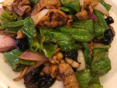 -闯关东东北农家菜(崂山石老人店)