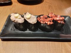 吞拿鱼沙拉军舰-吉兆手握寿司(车公庙店)
