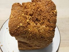 酥菠萝层层香浓吐司-巴黎贝甜(来福士店)