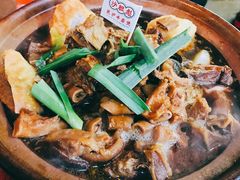牛杂煲-沙胆彪炭炉牛杂煲(成都玉林店)