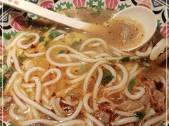 -鑫花溪牛肉米粉(文星广场店)