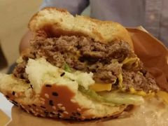 -麦当劳(新洲南路店)