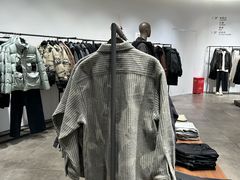 -URBAN REVIVO(上海中庚漫游城店)