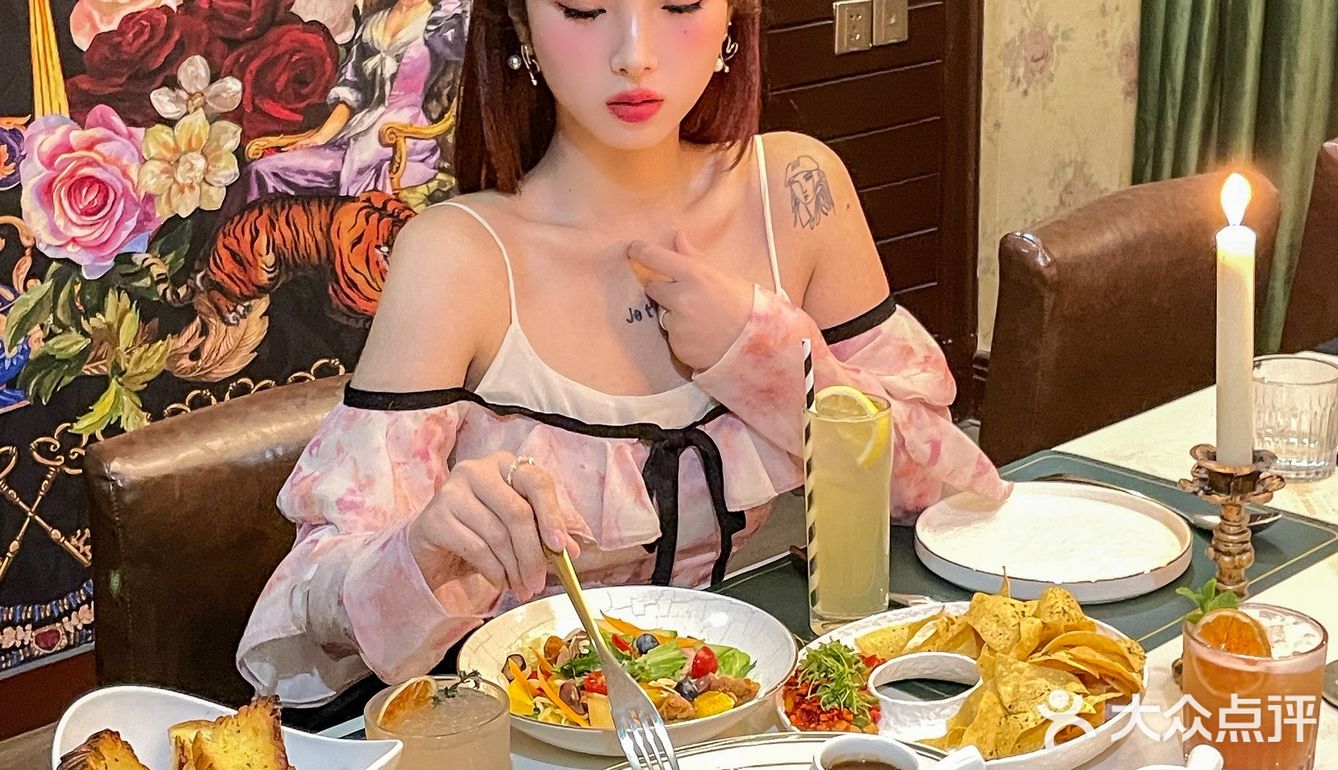 在义乌的别墅里吃鸽子腿是怎样的体验