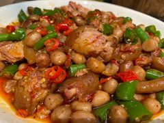 -雷祖芳老妈蹄花店