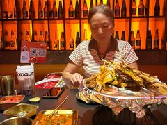 -何师烧烤Pro ·小龙虾·江湖川菜·精酿啤酒(太古里店)