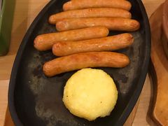 特制香辣烤肠-萨莉亚意式餐厅(特力时尚汇店)