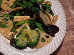 -耶里夏丽·丝路新疆菜·清真食品(徐汇南丹东路臻选店)