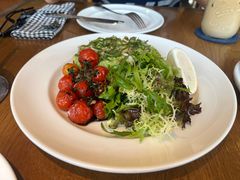 -ROAST coffee & eatery