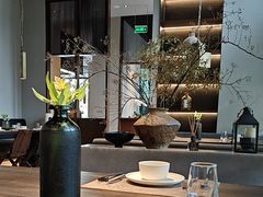 -九月里.自由花园餐厅