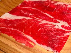 和牛上脑-温禾牛·和牛寿喜烧自助火锅(恒基名人店)