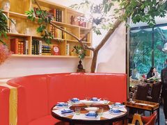 卡座-樾餐厅泰式海鲜火锅(民歌湖店)