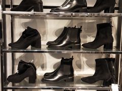 -ZARA(世贸天阶店)