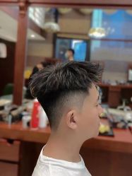 -尼特斯男士发型馆