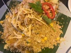 -大头虾越式风味餐厅(光明广场店)