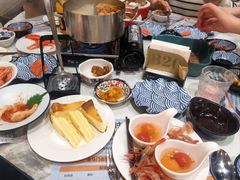 -金马门国际美食百汇(珞喻路店)
