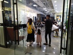 -AYO SALON