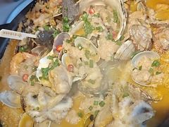 -鸣记脆皮烤鱼·海鲜烤鱼(三八广场店)