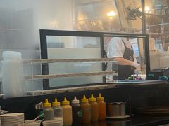 -香港新发烧腊茶餐厅(书城店)