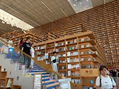 -朵云书院(滴水湖店)