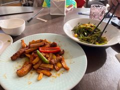 -静之湖湖畔餐厅