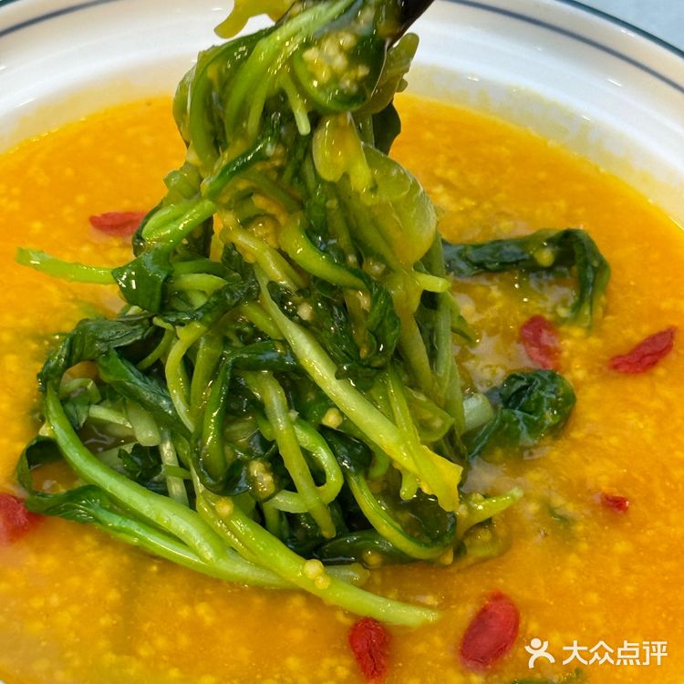 大口吃羊肉de快乐!!谁吃谁懂‼️