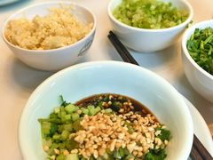 -九尺赵老四鲜鹅肠火锅