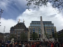 -De Bijenkorf百货公司