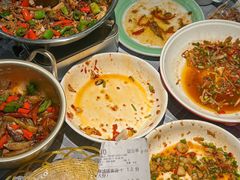 -彭耕记猪油炒小菜(吉联mall店)