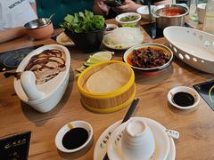 -龙聚德北京烤鸭(沙坪坝华宇A馆店)