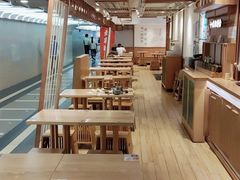 大堂-小满手工粉(上海新世界城店)