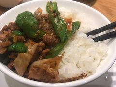 -费大厨辣椒炒肉(万家丽一店)