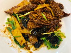 -鹊华居·地道鲁菜·海鲜·融合味(大明湖店)