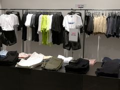-URBAN REVIVO(七宝领展广场店)