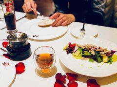 鹅肝露杰沙拉-福楼法餐厅FLO