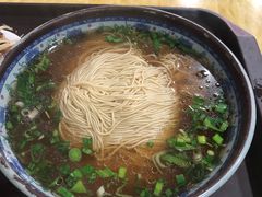 -老陆稿荐(西中市店)