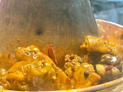 鸡腿锅-超越炭火牛蛙火锅鸡(河东店)