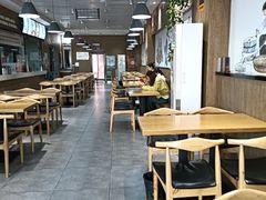 -三好食堂(煎饺·馄饨·肉饼米线·盛世广场店)